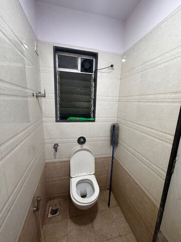 Bathroom in 1.5 BHK Apartment at Shree Shashwat CHS, Mira Road – for Rent