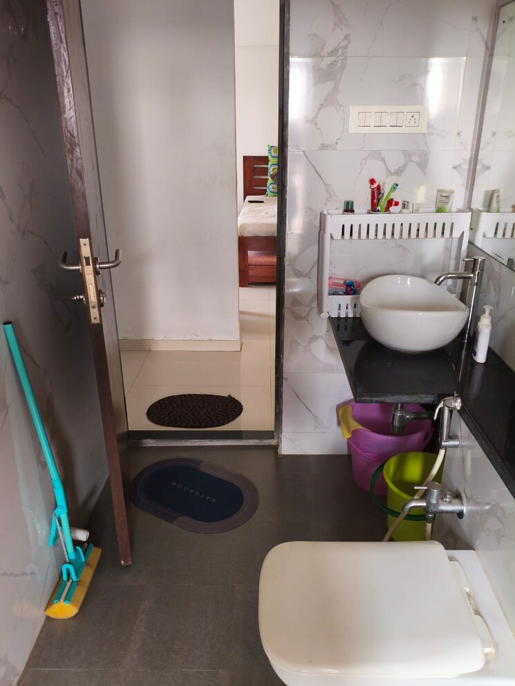 Master Bedroom, shubham-solitude 2 Bedroom 750 Sq.Ft. Apartment In Chembur Mumbai 8817187