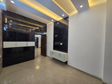 Room in 3 BHK Apartment at Dhakoli – for Sale