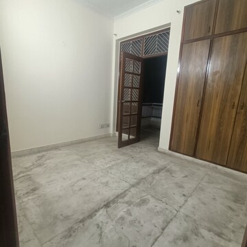 Room in 3 BHK Builder Floor at Malviya Nagar – for Rent