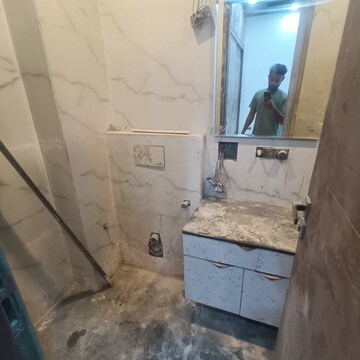 Bathroom in 2 BHK Builder Floor at Malviya Nagar – for Rent