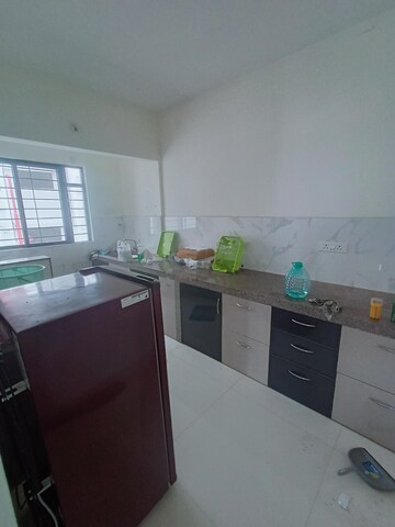 Team Area in 2 BHK Apartment at Kumar Park Infinia, Fursungi – for Rent