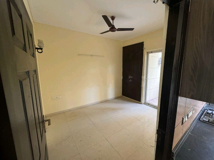 Room, dasnac-the-jewel 3 Bedroom 1370 Sq.Ft. Apartment In Sector 75 Noida 8817235