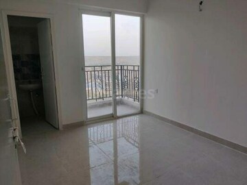 2 BHK Apartment For Rent in Signature Global Golf Greens, Sector 79