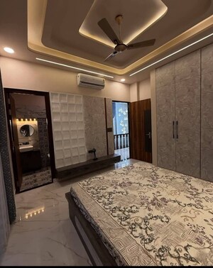 Bedroom in 4 BHK Apartment at Ireo Victory Valley, Sector 67 – for Sale