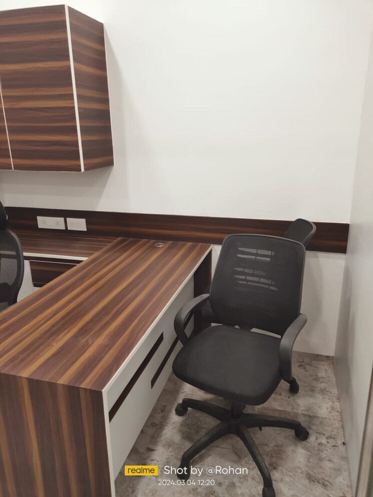 Team Area, mani-casadona Commercial Office Space 800 Sq.Ft. In New Town Kolkata 8817284