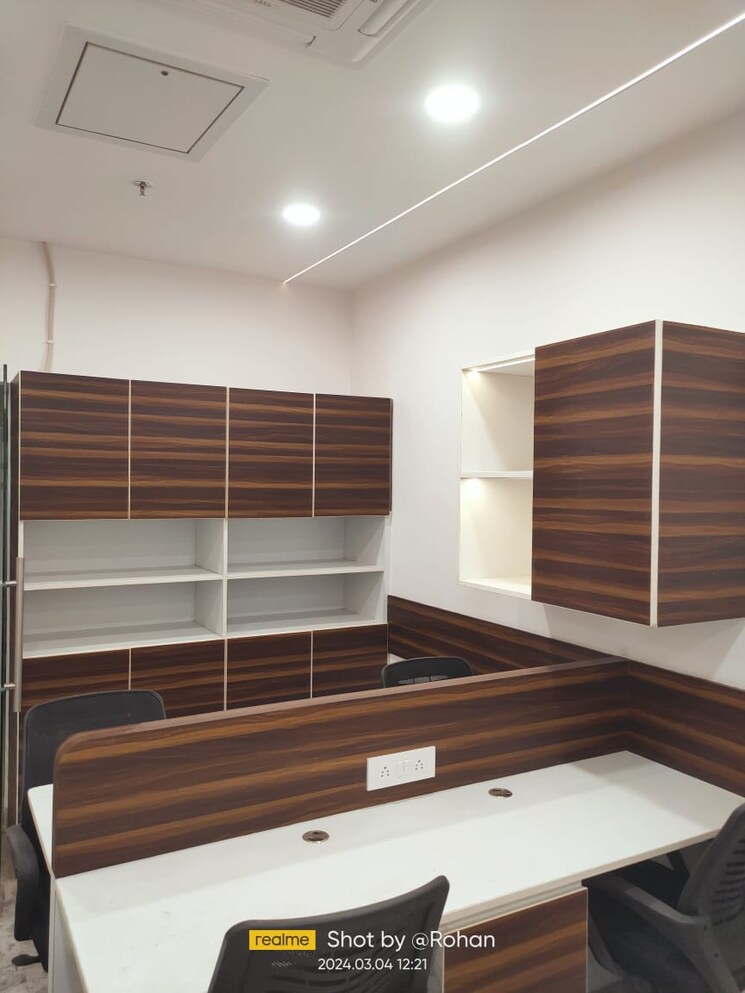 Team Area, mani-casadona Commercial Office Space 800 Sq.Ft. In New Town Kolkata 8817284