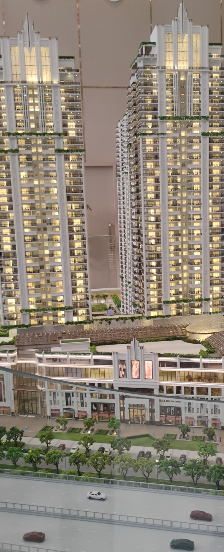 Exterior View, hero-homes-palatial 5 Bedroom 3457 Sq.Ft. Apartment In Sector 104 Gurgaon 8817413