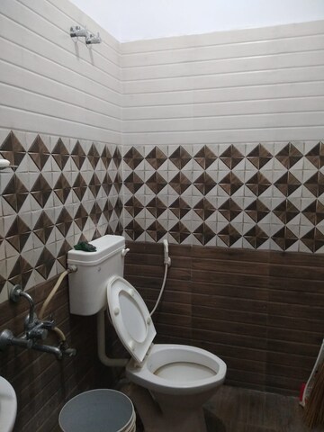 Bathroom in 2 BHK Independent House at Kammanahalli – for Rent