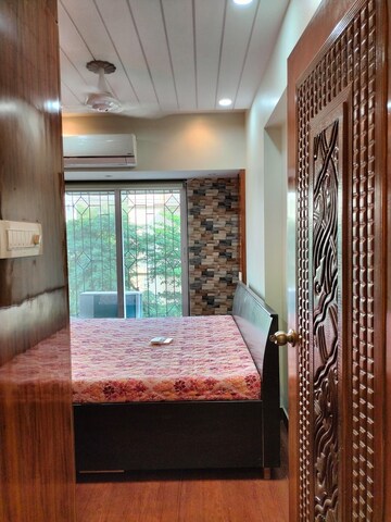 Bedroom in 2 BHK Apartment at Mantri Park, Goregaon East – for Rent