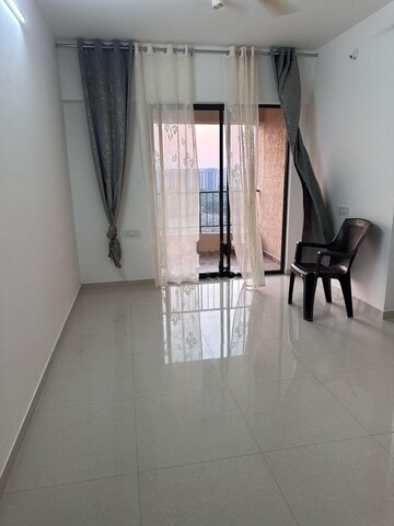 Staircase in 1 BHK Apartment at Shapoorji Pallonji Joyville Celestia, Hadapsar – for Rent
