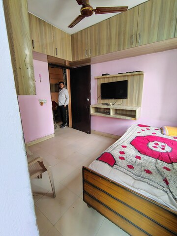 Bedroom in 2 BHK Apartment at Adore Happy Homes, Sector 86 – for Rent