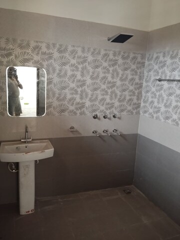 Bathroom in 2 BHK Builder Floor at Sector 75 – for Rent