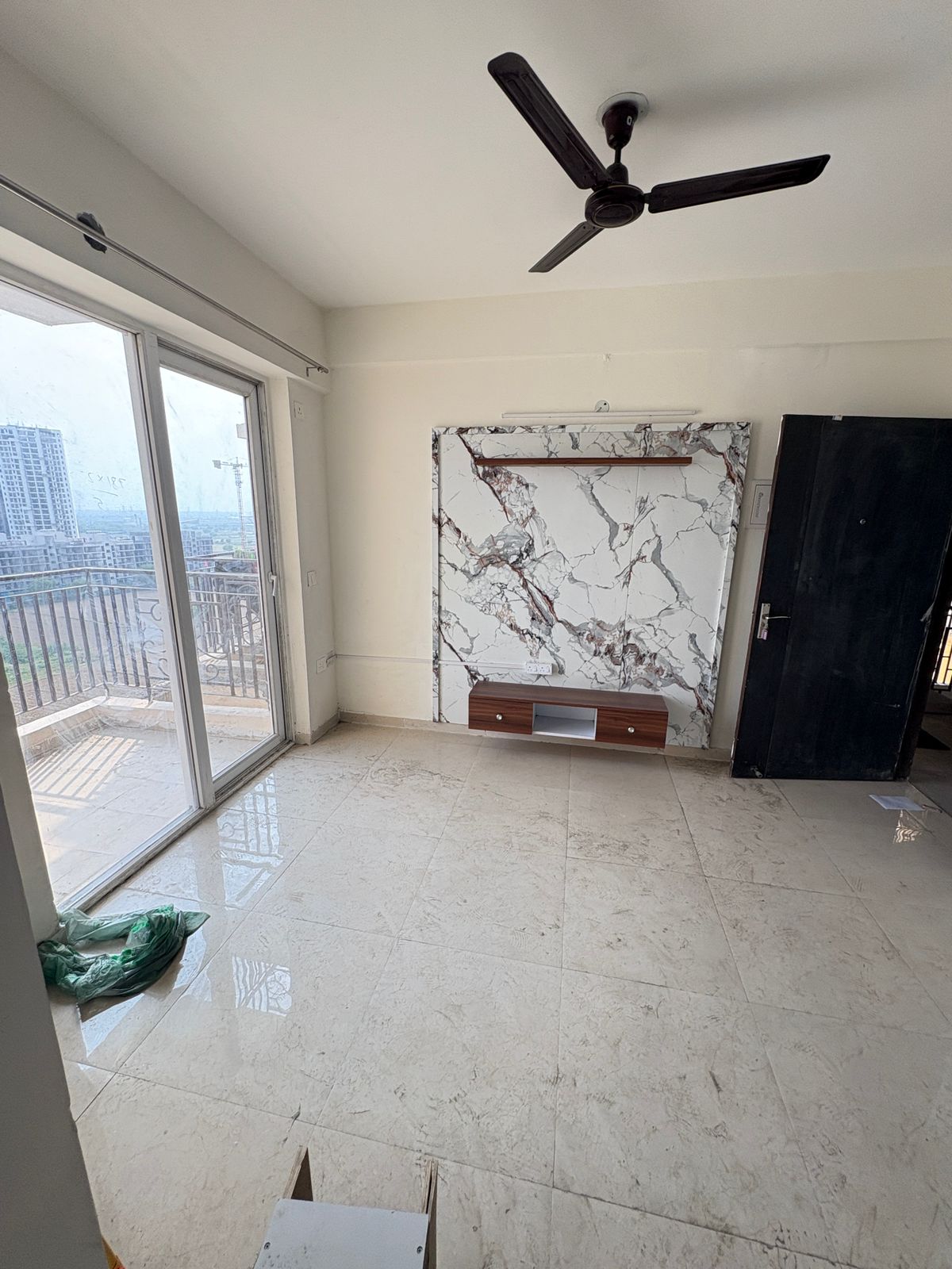 2.5 BHK Apartment For Rent in Signature The Millennia 2