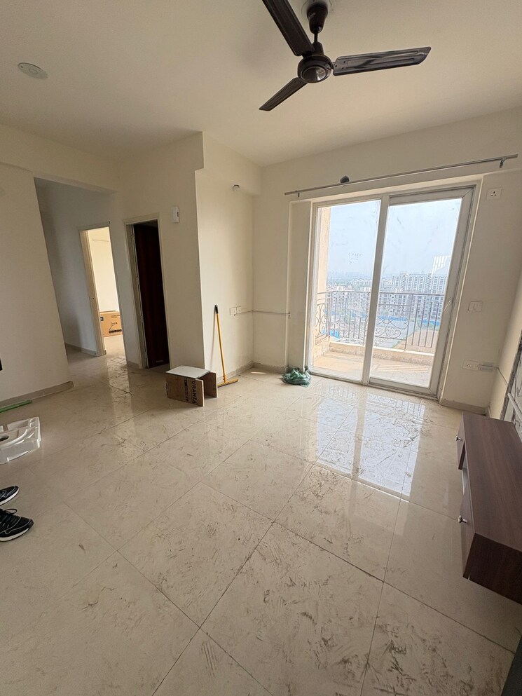 Room, signature-the-millennia-2 2.5 Bedroom 1200 Sq.Ft. Apartment In Sector 37d Gurgaon 8817356