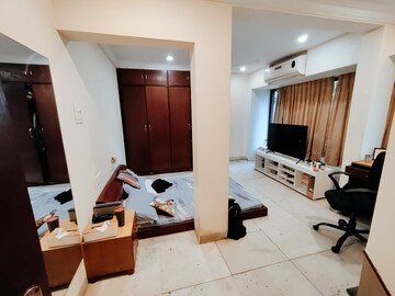 Team Area in 6+ BHK Independent House at Eden Garden Tower, Chembur – for Sale