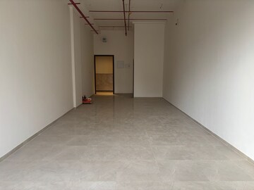 Room in  Office Space at Rustomjee Eaze Zone Mall, Malad West – for Rent