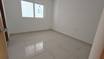 Room in 2 BHK Apartment at INDIS Viva City, Kondapur – for Sale