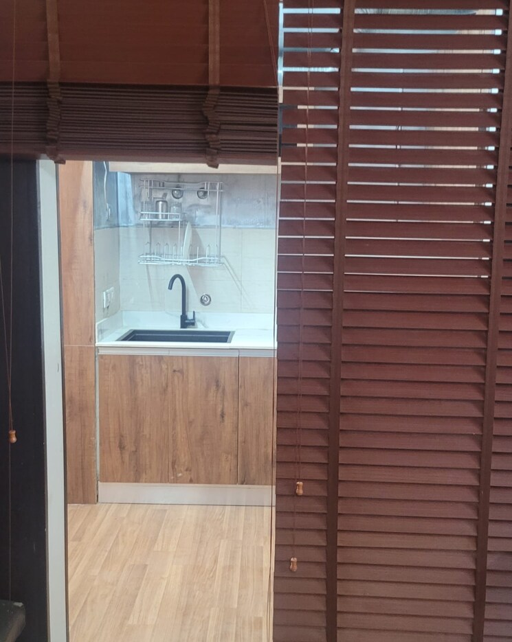 Bathroom, nimbus-the-hyde-park 2 Bedroom 1000 Sq.Ft. Apartment In Sector 78 Noida 8817416