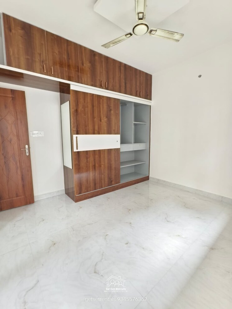 Room, hsr layout 1 Bedroom 555 Sq.Ft. Builder Floor In Hsr Layout Bangalore 8817517