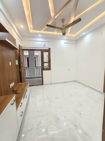 Room in 1 BHK Builder Floor at Hsr Layout – for Rent