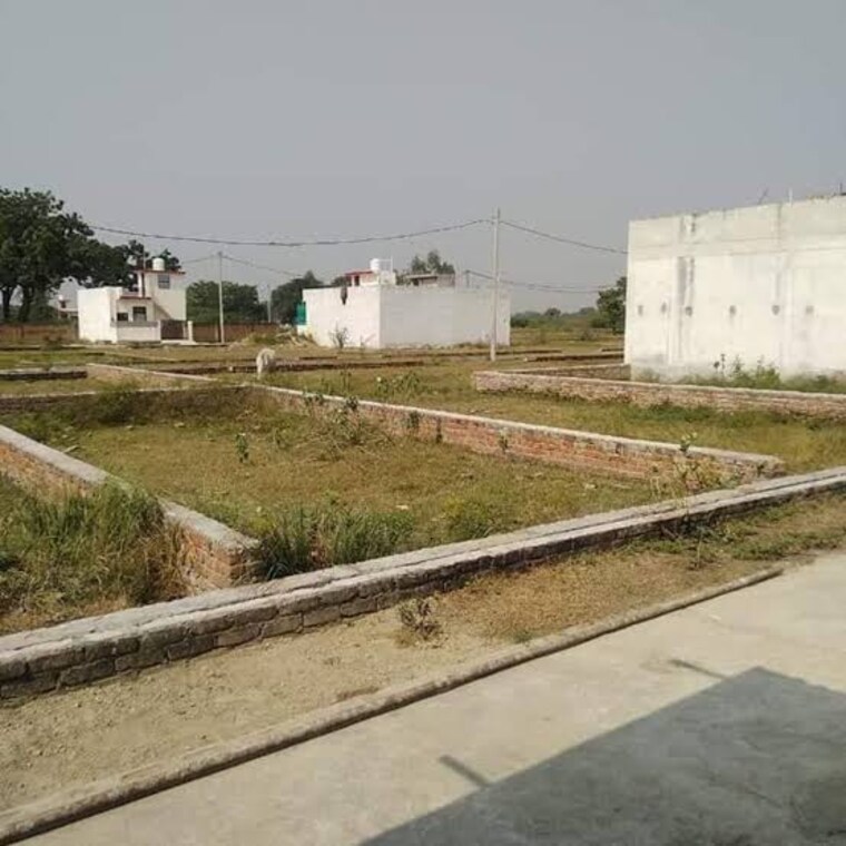 undefined, sector 162  100 Sq.Yd. Plot In Sector 162 Noida 8817545