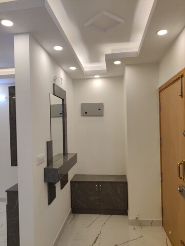 Master Bedroom in 2.5 BHK Apartment at Mantri Lithos, Thanisandra – for Rent