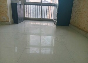 Bathroom in 2 BHK Apartment at Amrapali Silicon City, Sector 76 – for Sale