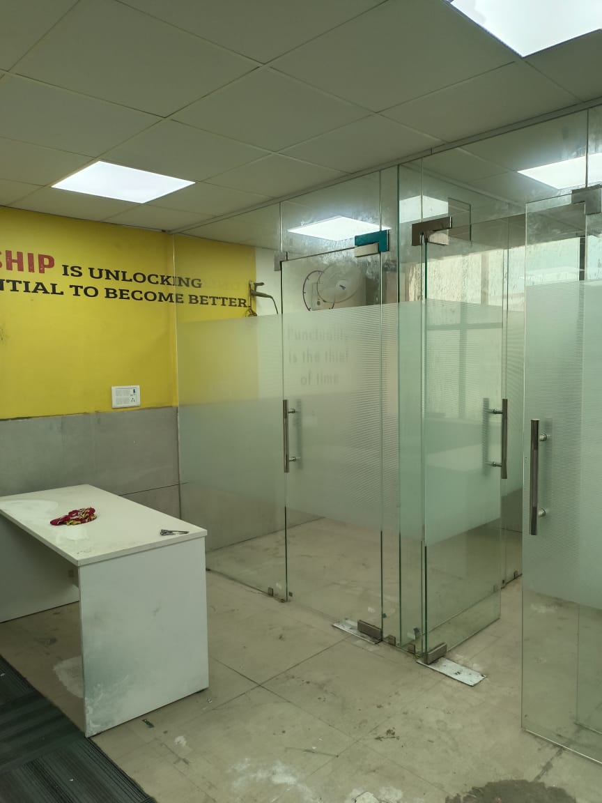 Office Space For Rent in Janakpuri 9873801213