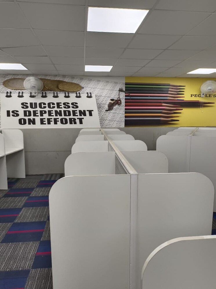 Team Area, janakpuri Commercial Office Space 2300 Sq.Ft. In Janakpuri Delhi 8817591