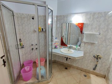 Bathroom in 3 BHK Apartment at Sector 10 Dwarka – for Rent