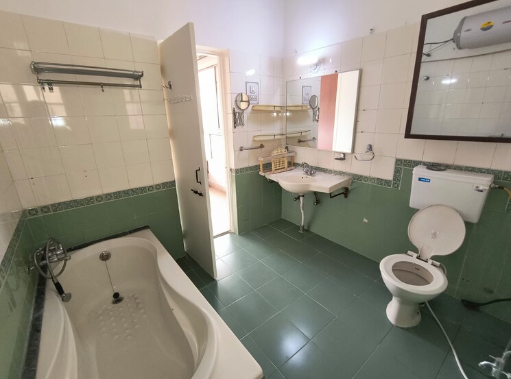 Master Bedroom, nirmiti-ragdari-apartments 3.5 Bedroom 1600 Sq.Ft. Apartment In Aundh Pune 8817621