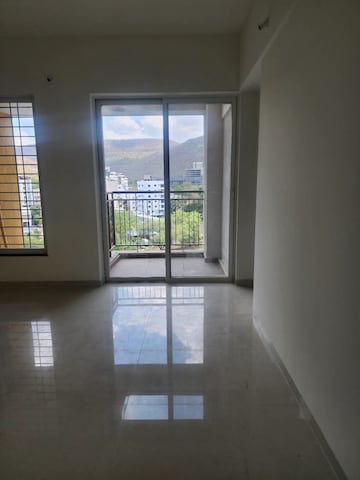 Room in 2 BHK Apartment at Avon Vista, Balewadi – for Rent