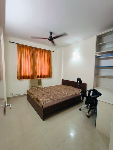 Living Room in 3 BHK Apartment at DLF The Princeton Estate, Dlf Phase V – for Rent