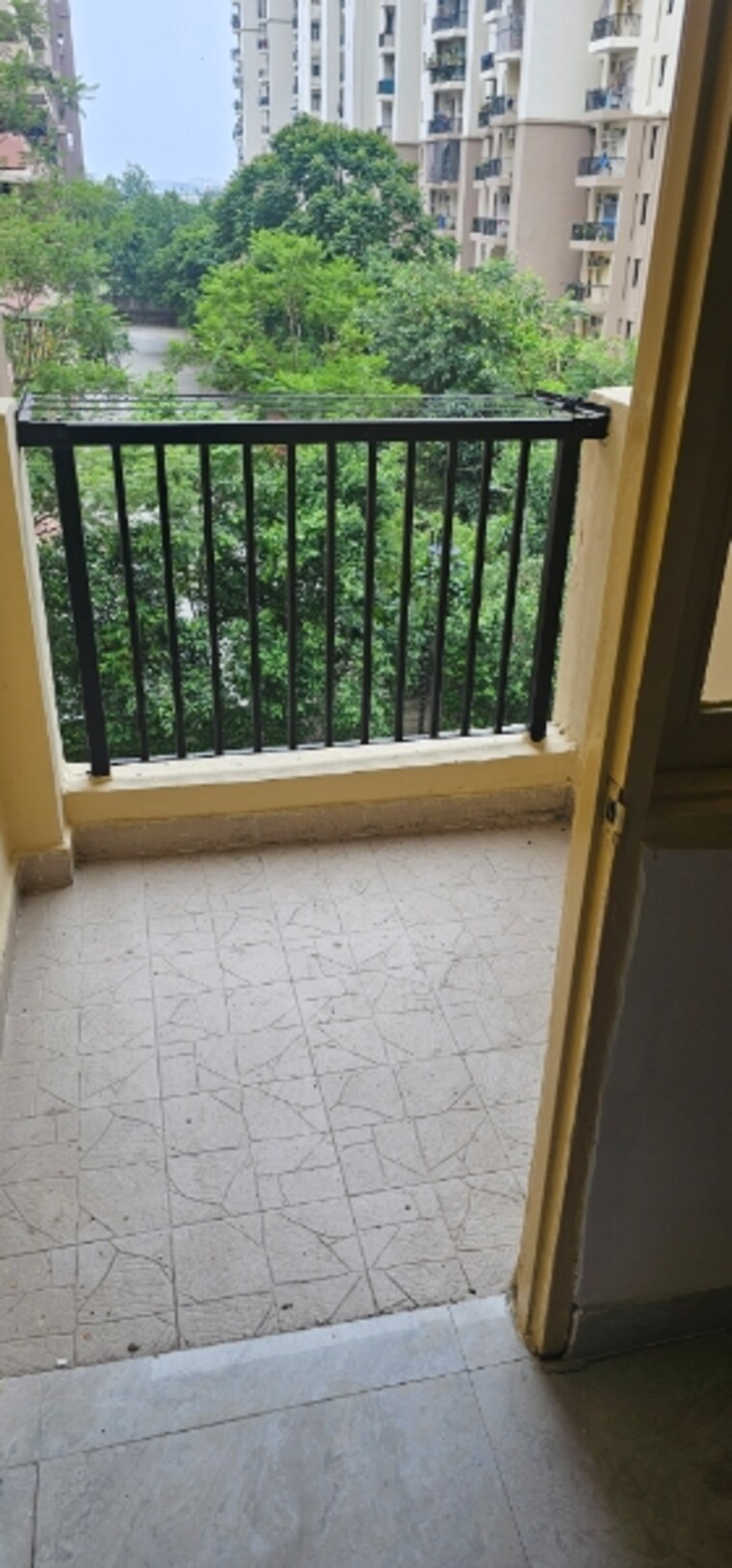 Balcony, svp-gulmohur-garden 2.5 Bedroom 1140 Sq.Ft. Apartment In Raj Nagar Extension Ghaziabad 8817659