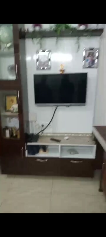 1 BHK Apartment For Rent in Gaur City 2 - 14th Avenue, Sector 16c Greater Noida