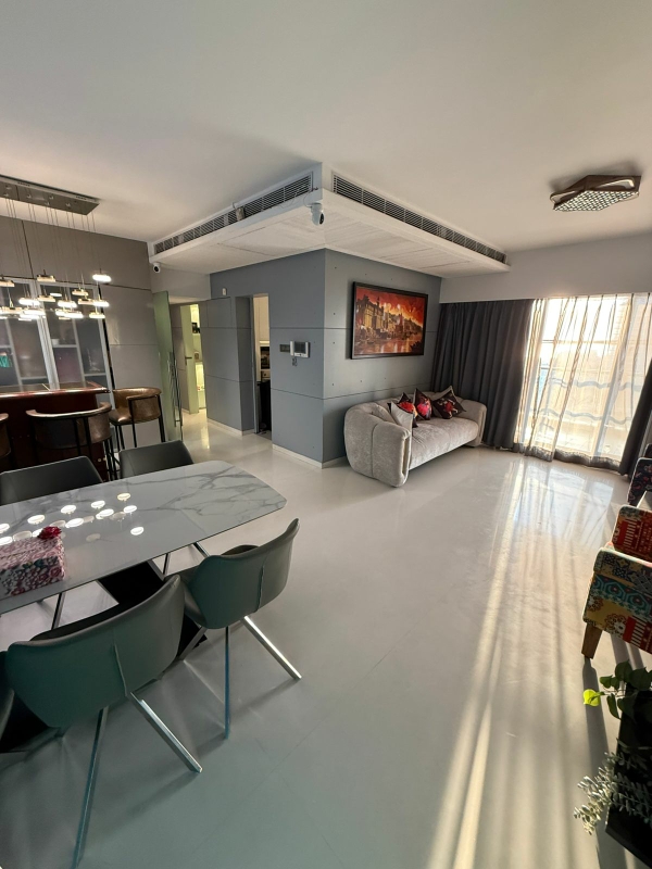 3 BHK Apartment For Sale in Rustomjee Elita