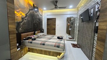Bedroom in 3 BHK Apartment at Satyam CHS Andheri West, Andheri West – for Rent