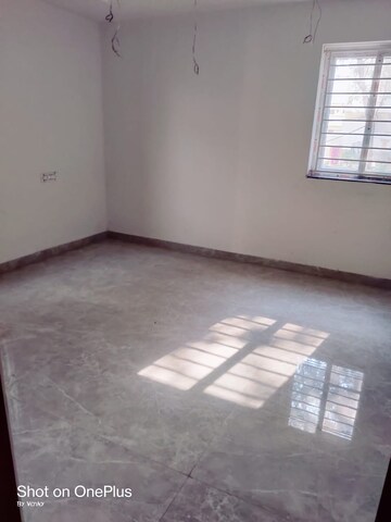Room in 3 BHK Apartment at Sweet Sagar Sangam, Bally – for Sale