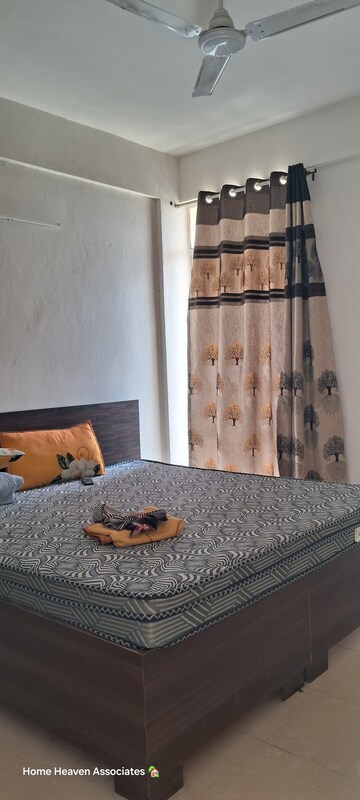 Furnished Amenities in 2 BHK Apartment at Conscient Habitat, Sector 99a – for Rent
