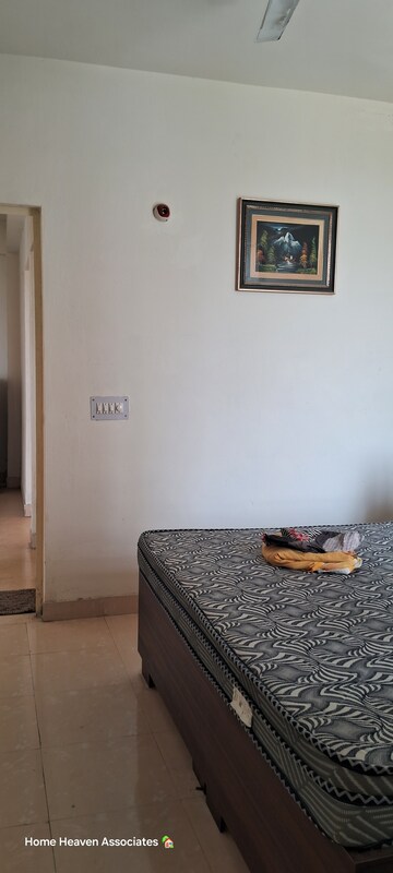 Furnished Amenities in 2 BHK Apartment at Conscient Habitat, Sector 99a – for Rent