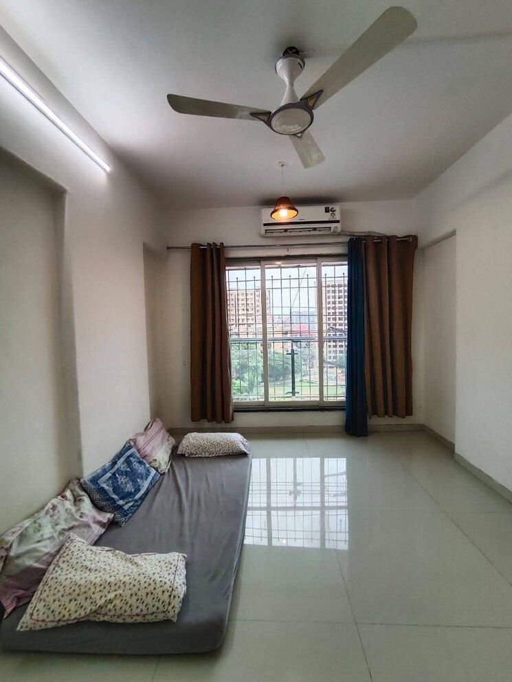 Living Room, andheri west 2.5 Bedroom 721 Sq.Ft. Apartment In Andheri West Mumbai 8817732