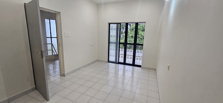 Room, la-chapelle 3.5 Bedroom 1800 Sq.Ft. Penthouse In Baner Pune 8817785