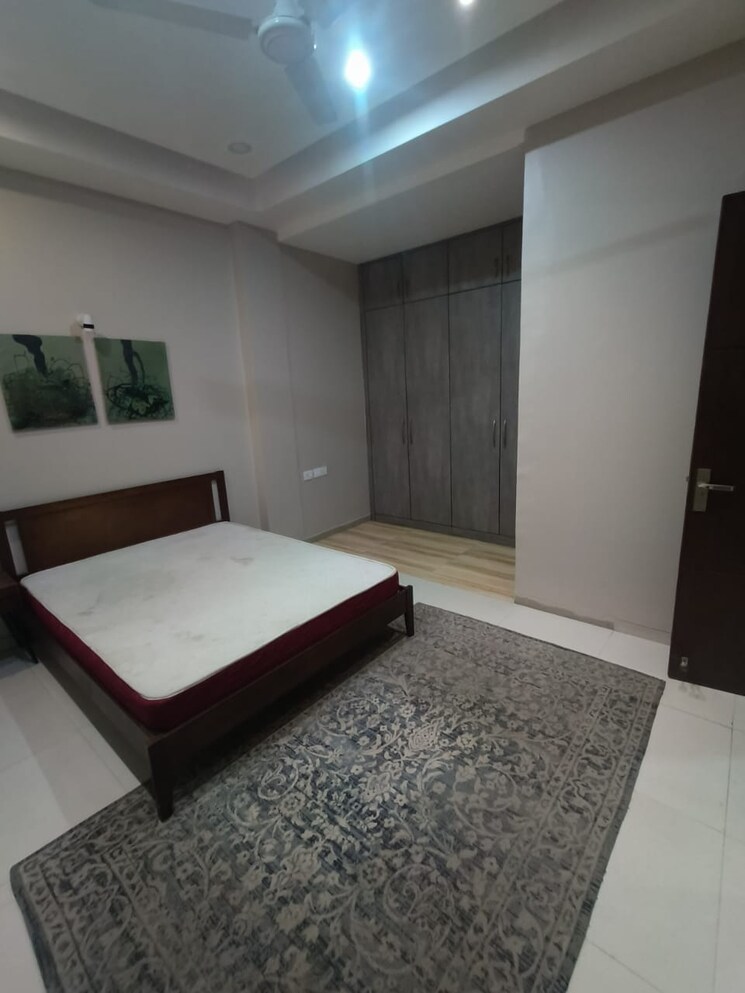 Bedroom, sector 55 3 Bedroom 1800 Sq.Ft. Builder Floor In Sector 55 Gurgaon 8817792