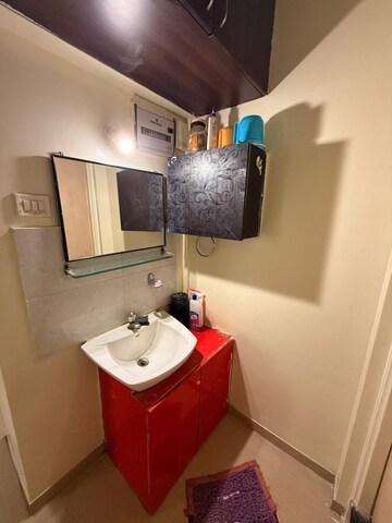 Furnished Amenities in 1 BHK Apartment at Tingre Nagar – for Rent
