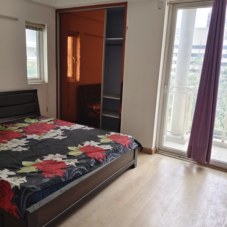 Bedroom, emaar-gurgaon-greens 3.5 Bedroom 1650 Sq.Ft. Apartment In Sector 102 Gurgaon 8817821