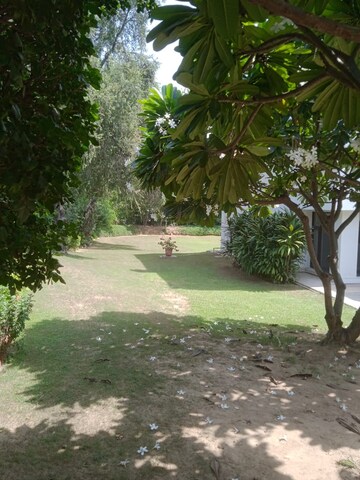 4 BHK Villa – Garden View at Bougainvilla Apartments, Vasant Kunj - for Rent
