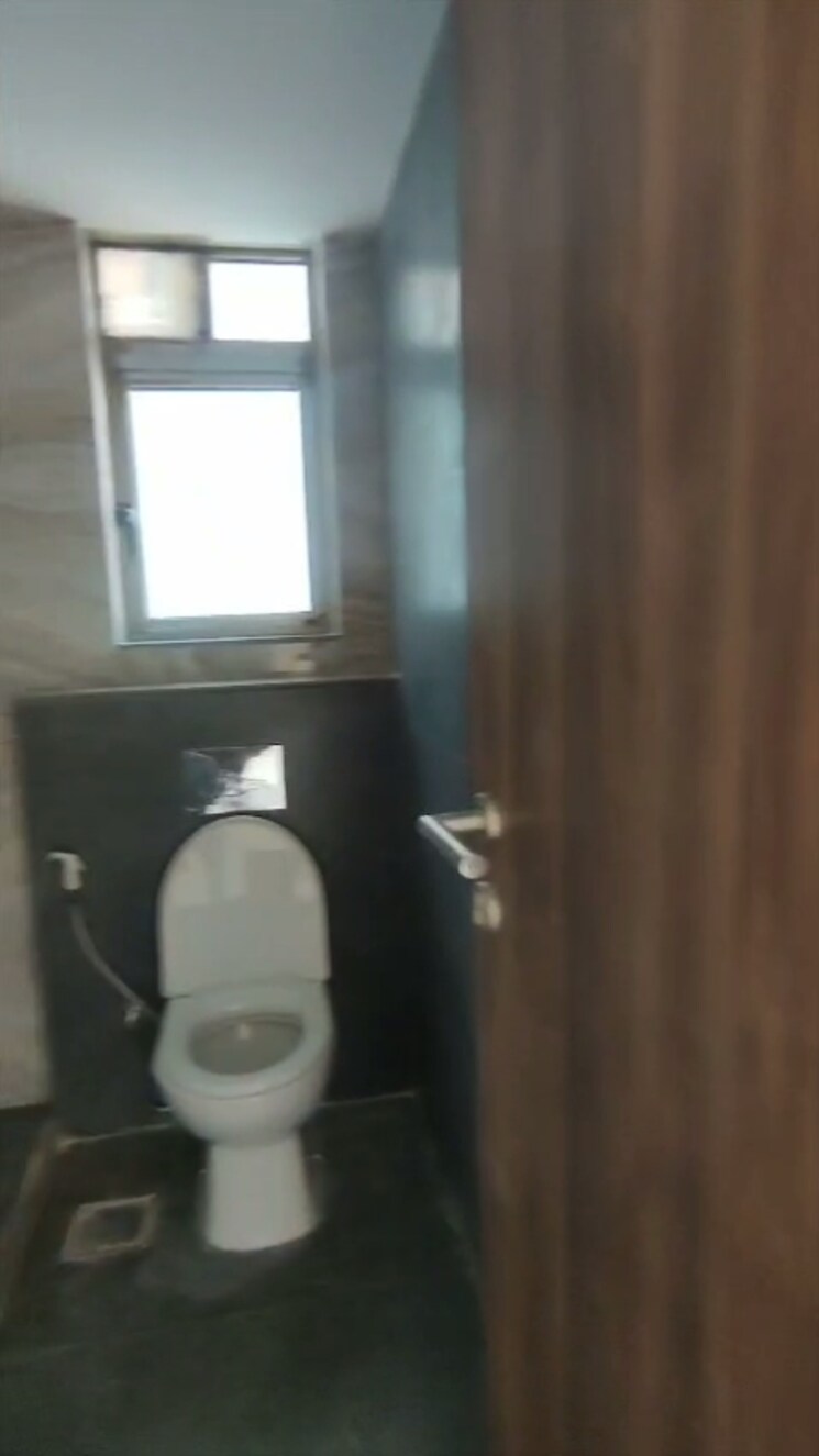 Bathroom, hubtown-the-premiere 2 Bedroom 700 Sq.Ft. Apartment In Andheri West Mumbai 8817843