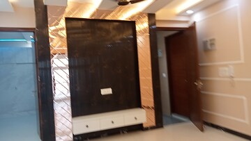 Furnished Amenities in 3 BHK Builder Floor at Mahavir Enclave 1 – for Rent