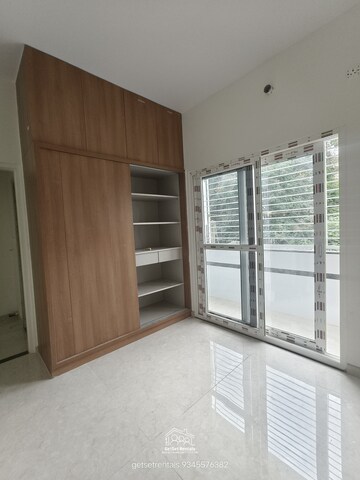 Room in 2 BHK Builder Floor at Iti Layout – for Rent